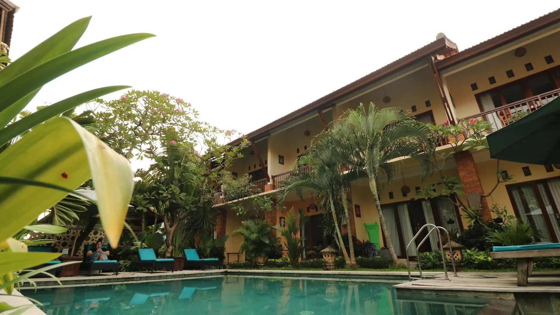 Mina Pelasa Hotel Legian