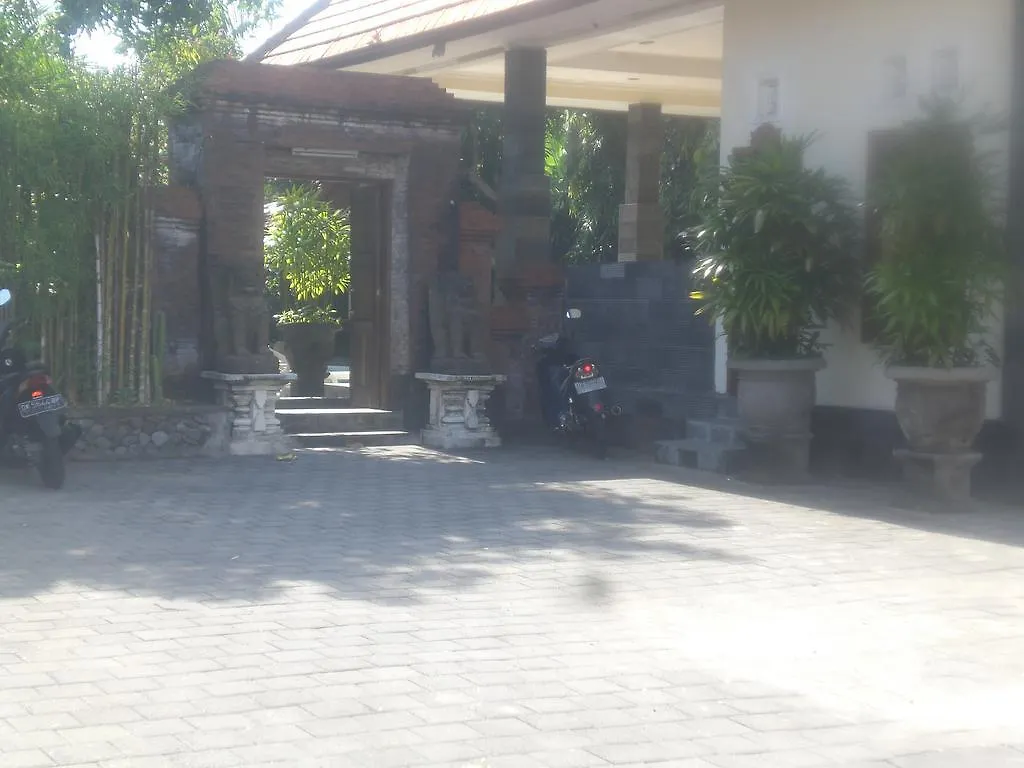 Mina Pelasa Hotel Legian