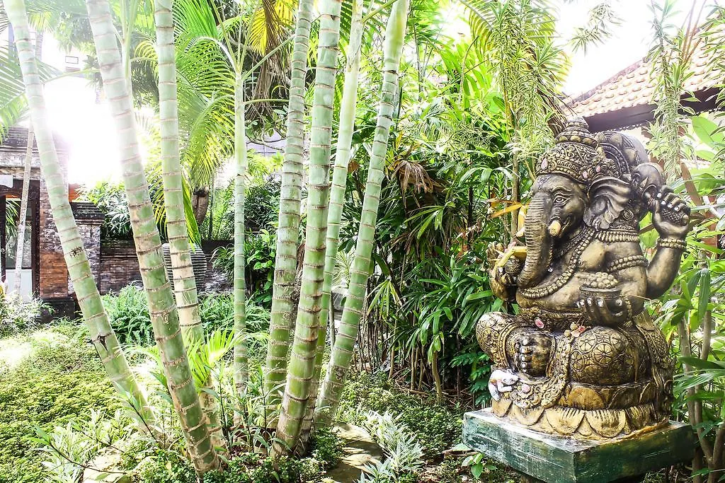 Mina Pelasa Hotel Legian